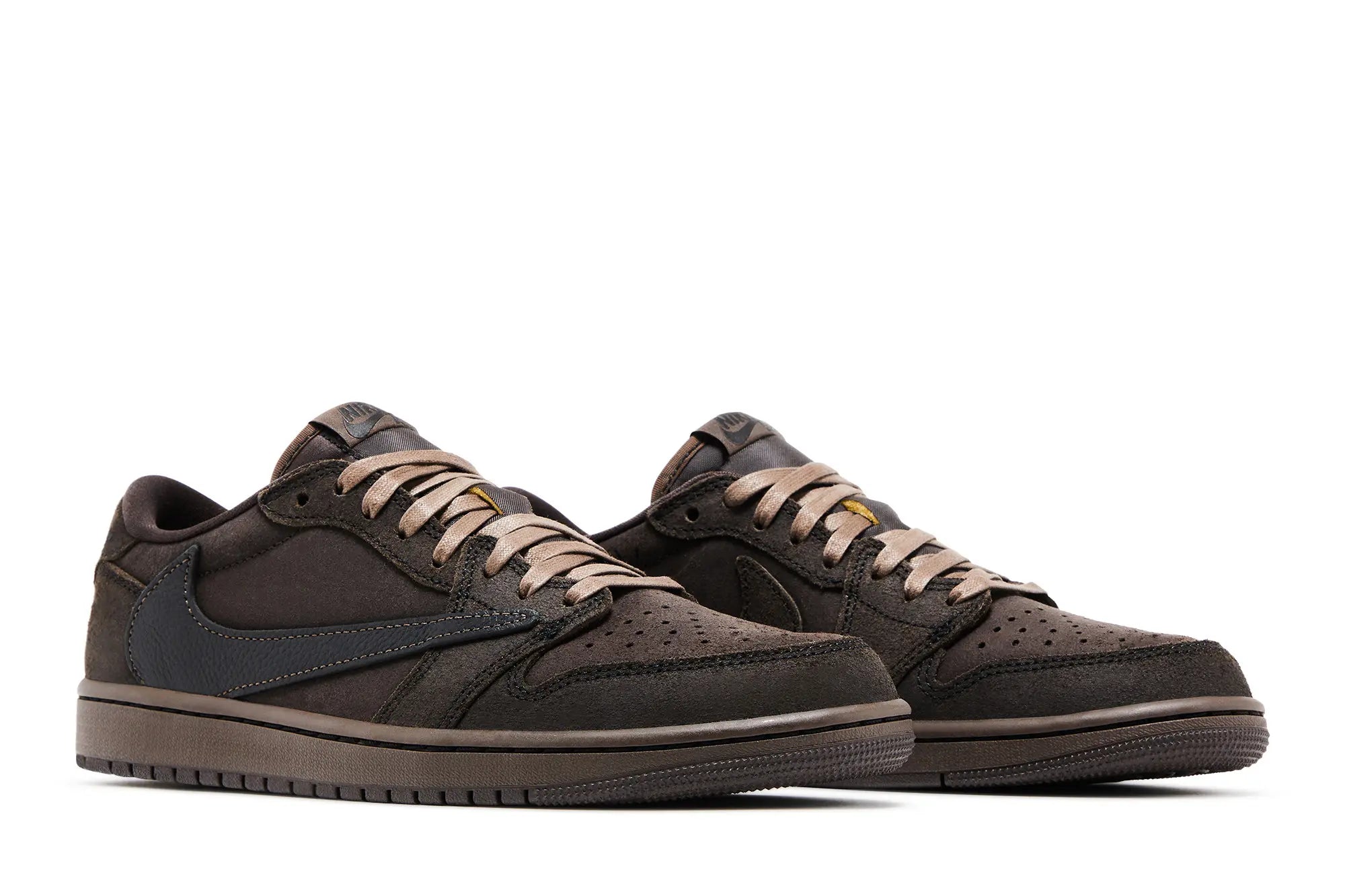 Air Jordan 1 Low x Travis Scott 'Velvet Brown'