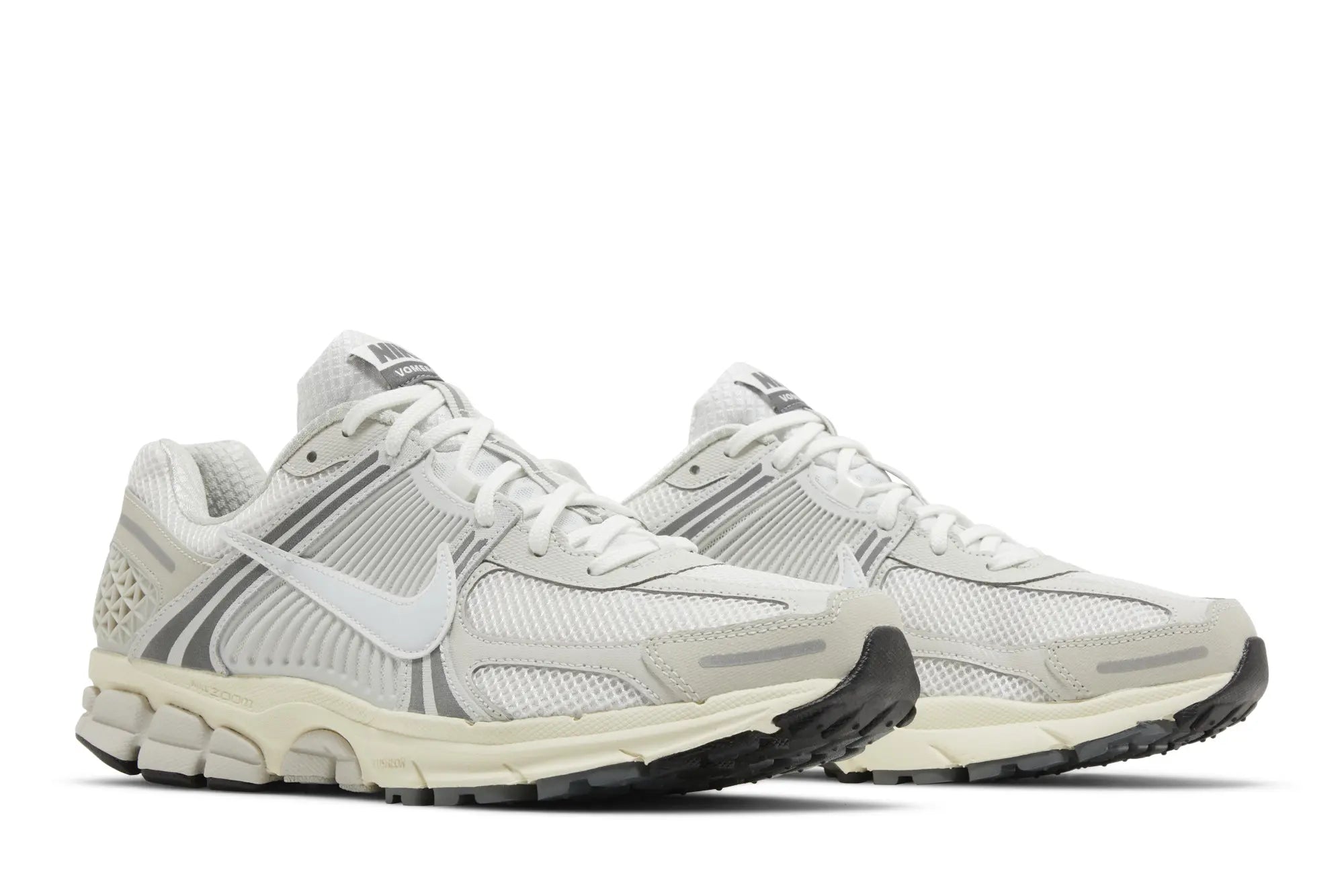 Nike Zoom Vomero 5 'Platinum Tint'